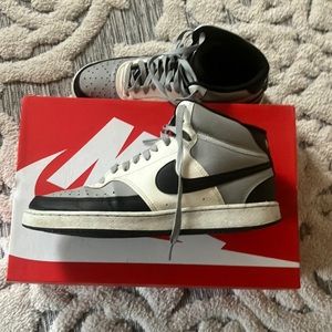 Nike court vision mid